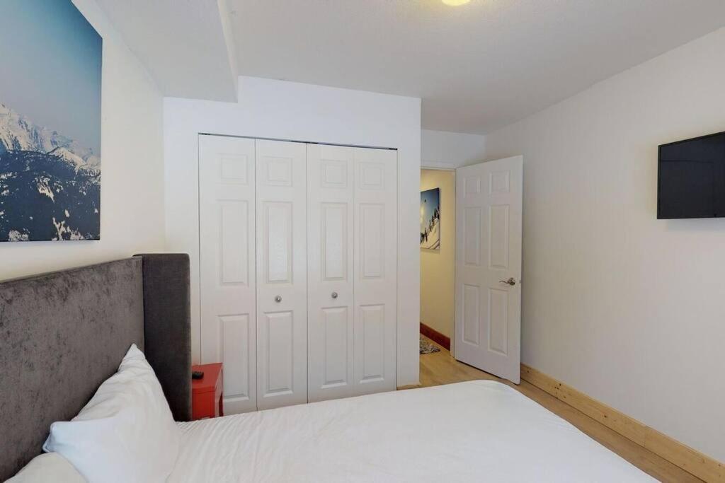 Powderhorn By Whistler Blackcomb Vacation Rentals Экстерьер фото