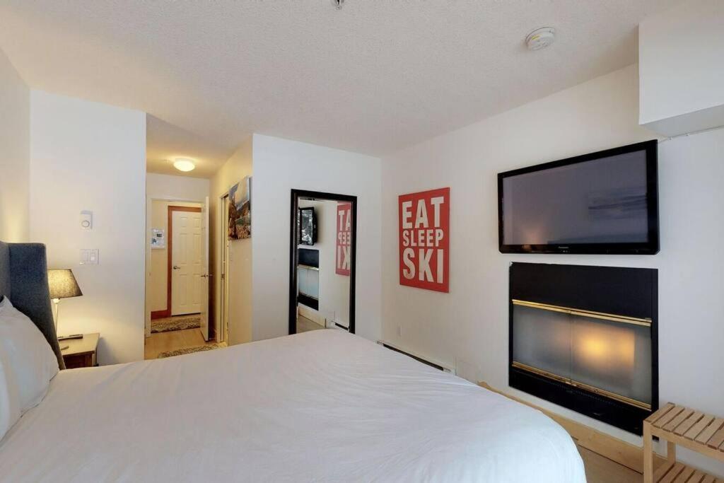 Powderhorn By Whistler Blackcomb Vacation Rentals Экстерьер фото