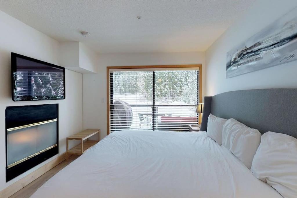 Powderhorn By Whistler Blackcomb Vacation Rentals Экстерьер фото